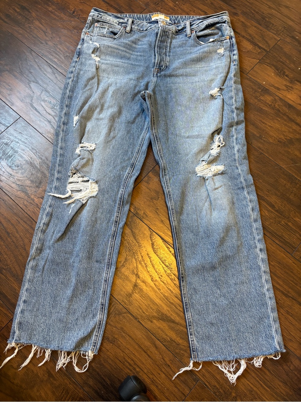 Maurices High-Rise Distressed Straight Leg Jeans‎ Raw Fray Hem size 18